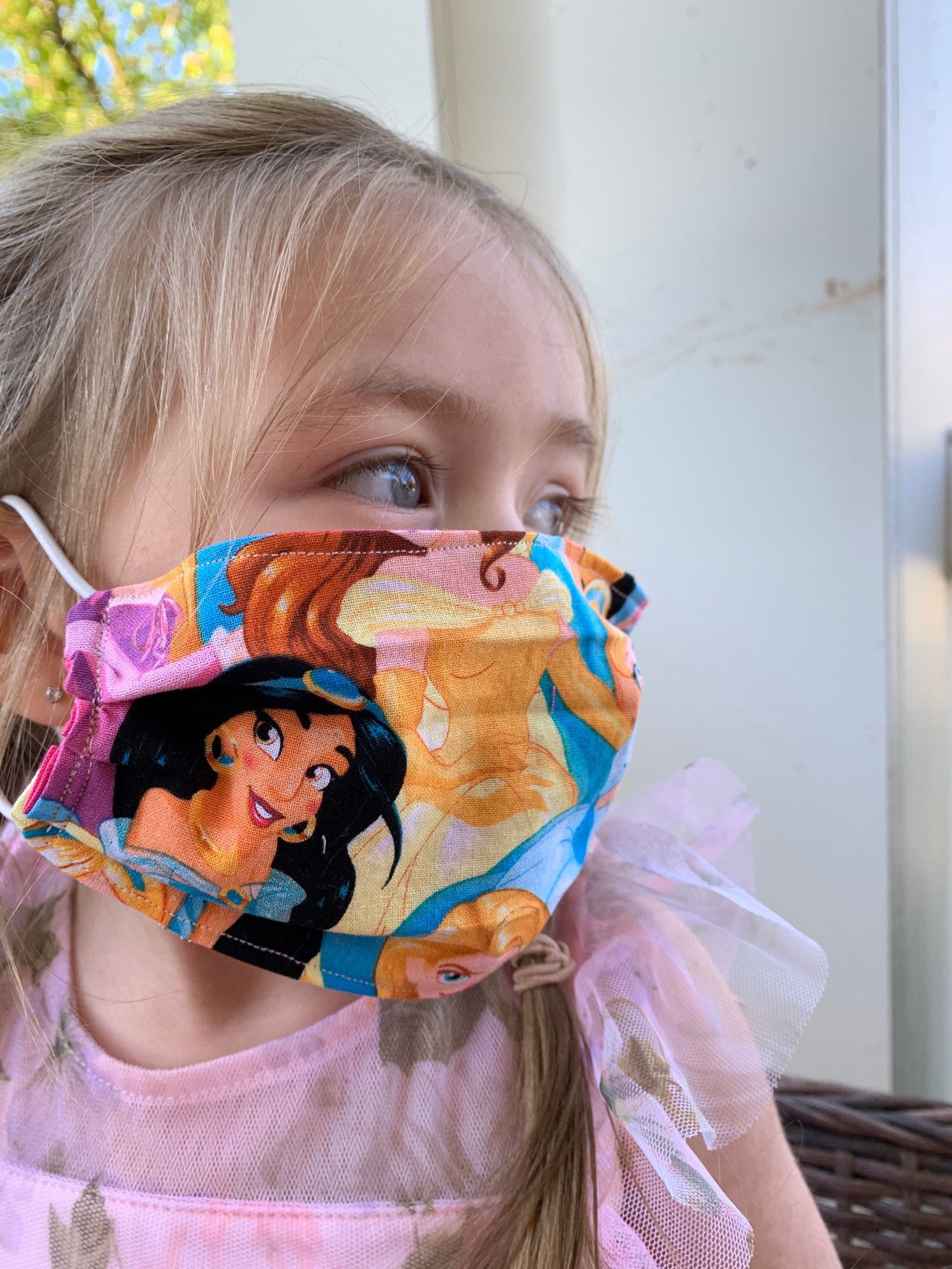 disney-face-mask-1-Disney-Princess-Face-Mask-for-Kids - Walyou